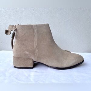H&M | NWT Suede Ankle Boots